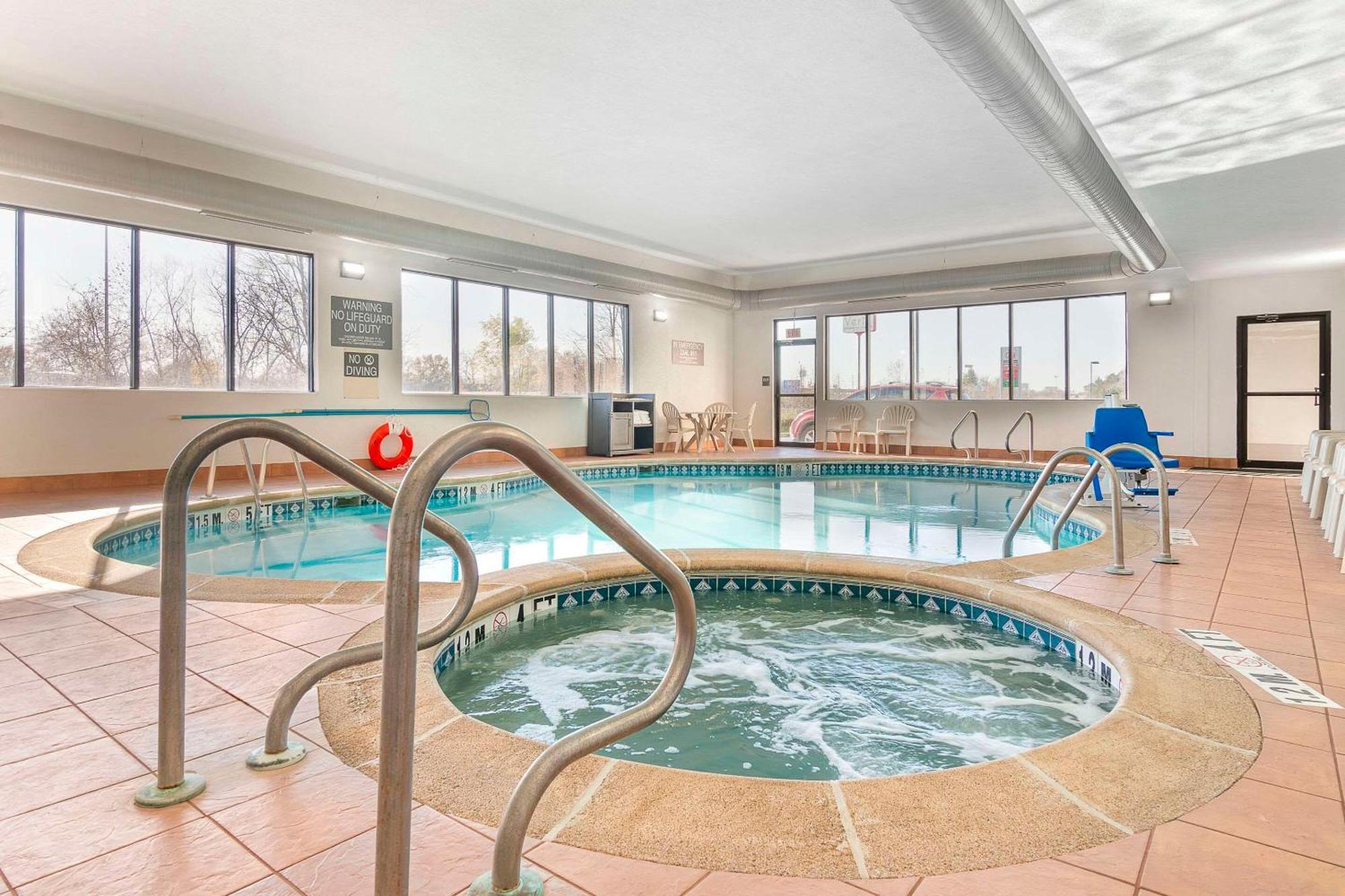Comfort Inn Near Six Flags St Louis Pacific Екстериор снимка