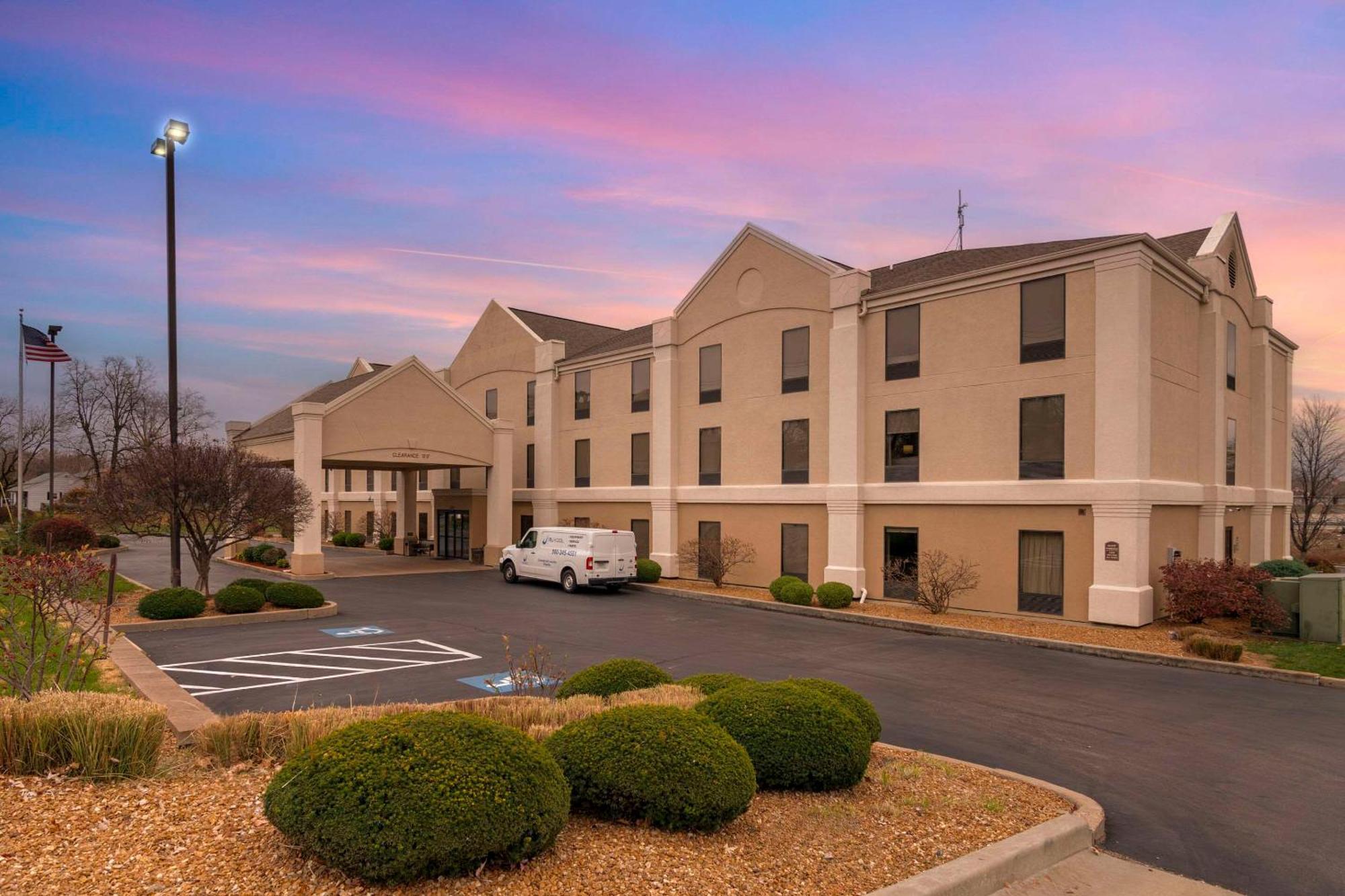 Comfort Inn Near Six Flags St Louis Pacific Екстериор снимка
